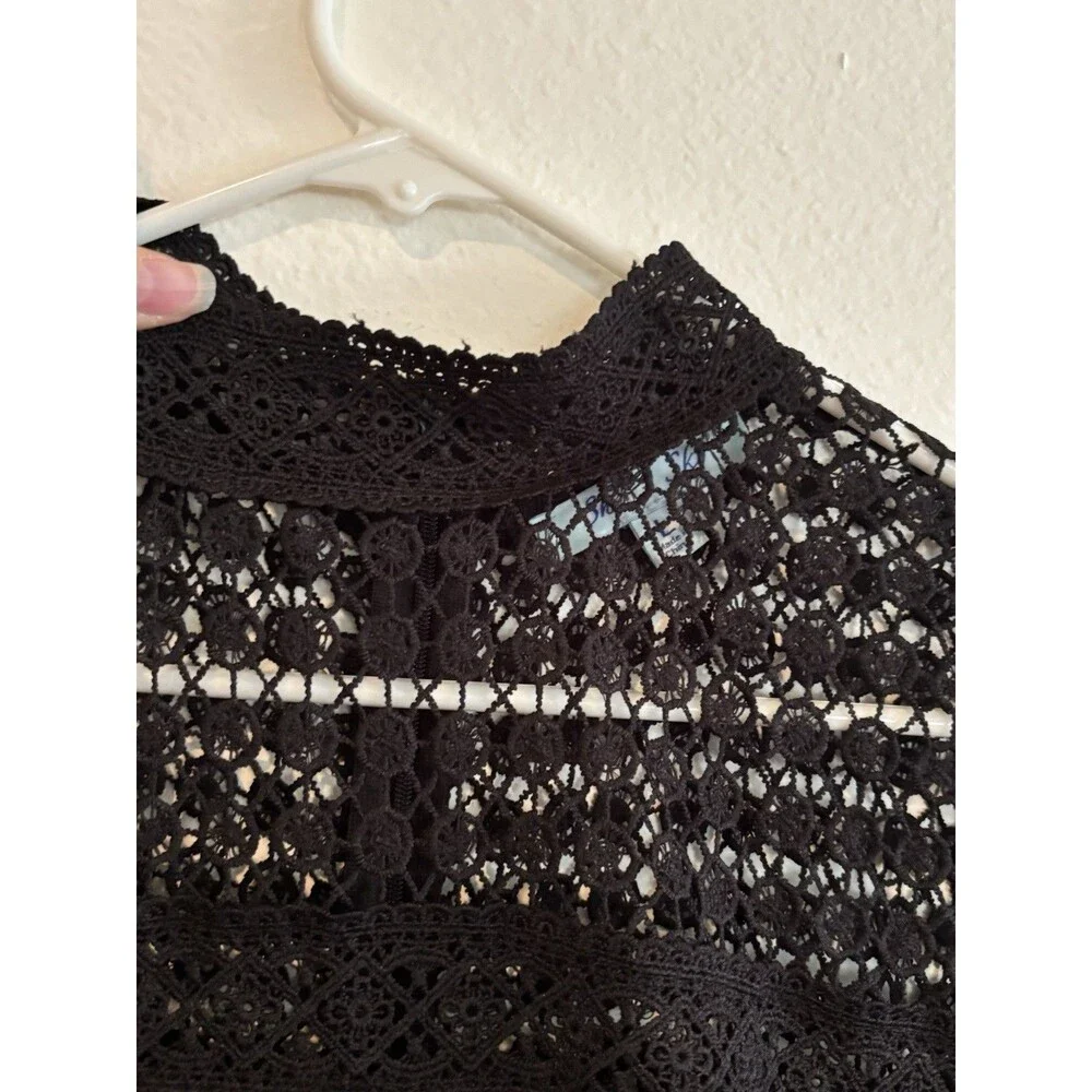She + Sky Size Large Women's Navy Lace Short Sleeve Tiered Dress Lined - Picture 4 of 8
